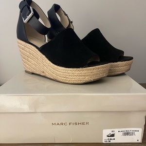 Marc Fisher Cala Black Wedges Size 10